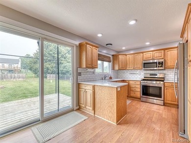 Enjoy stunning lake views without the lakefront price! This - photo 14