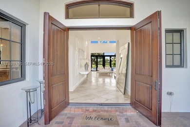 Live where every morning starts with views of the golf course - photo 5