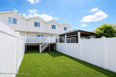 Come bring your imagination, and vision to this great townhouse - photo 15