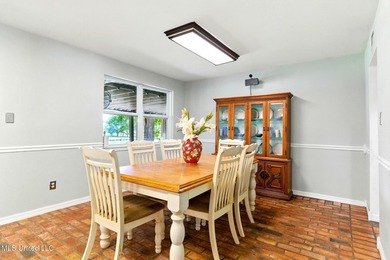 Rare do you find a waterfront home like this on 1.3 acres with - photo 16