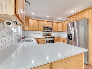 Enjoy stunning lake views without the lakefront price! This - photo 16