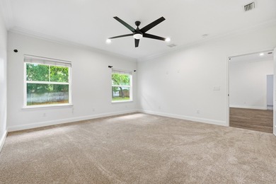Beautifully maintained 4-bedroom, 3-bath brick home tucked away - photo 23