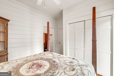 Own a rare fee simple home on beautiful Lake Rabun, one of North - photo 25