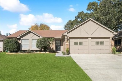 Lake Pontchartrain Home For Sale in Slidell Louisiana