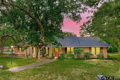 Lake Home For Sale in Hideaway, Texas