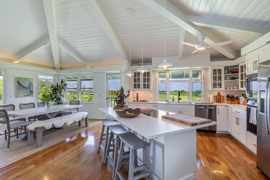 At the end of Ahonui Place, this large, custom-built 3-bedroom - photo 8
