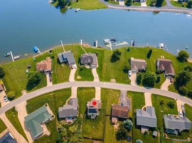 Enjoy stunning lake views without the lakefront price! This - photo 49