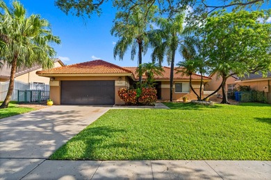 This charming one-story home features a spacious open floor plan - photo 1