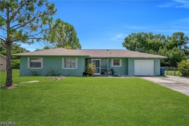 Discover this charming and well-maintained 3-bedroom, 2-bathroom - photo 2