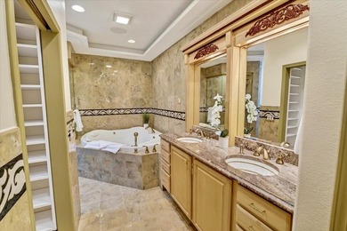 Experience luxury lake living in this beautifully updated Lake - photo 14