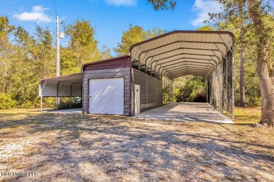 Looking for a 3-bedroom home? This one offers a great solution - photo 8