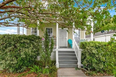 Lake Pontchartrain Home For Sale in New Orleans Louisiana