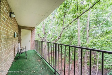 Exclusive Woodland Development - Spacious End-Unit Duplex Condo - photo 25