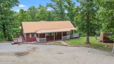 If you're looking for peace, privacy, and room to roam, this - photo 26