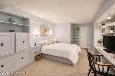 Exclusive Woodland Development - Spacious End-Unit Duplex Condo - photo 26