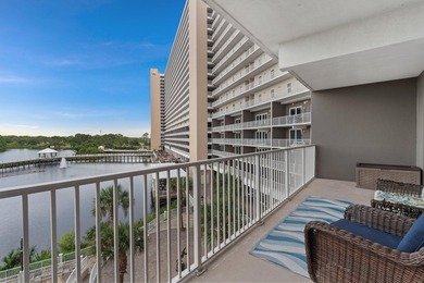 This beautifully updated, turnkey lakeview condo at Laketown - photo 28