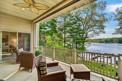 Experience luxury lake living in this beautifully updated Lake - photo 29