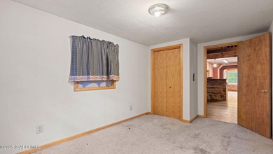 If you're looking for peace, privacy, and room to roam, this - photo 43