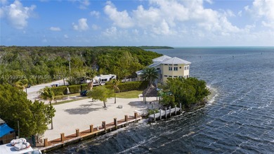 57 Garden Cove Drive is a rare Key Largo waterfront compound set - photo 3