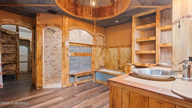If you're looking for peace, privacy, and room to roam, this - photo 50
