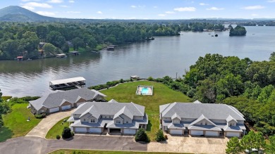 Lake Townhome/Townhouse For Sale in Hot Springs, Arkansas