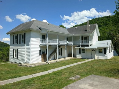 **AUCTION** List price is current high bid only. Final selling - photo 18