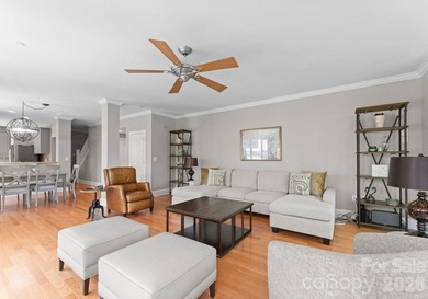 Live in the heart of Uptown Charlotte in this beautiful, sunny - photo 23