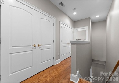 Live in the heart of Uptown Charlotte in this beautiful, sunny - photo 30