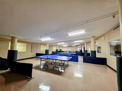 Welcome to this fantastic condo in the highly desirable Century - photo 33