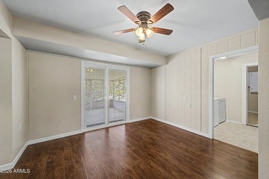 Beautiful 2bd/2bth expanded Woodbury model offering 1,523 square - photo 5