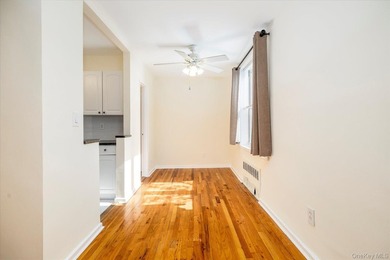 Adorable and Affordable Spacious Studio with Sleeping Alcove - photo 9