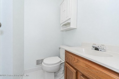 Welcome to 548 Ilyssa Way, a beautifully maintained - photo 14