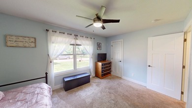 Beautifully updated 2-bedroom ranch with a fully remodeled main - photo 16