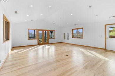 Oregon Vineyard Property is pleased to present this historically - photo 16