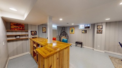 Beautifully updated 2-bedroom ranch with a fully remodeled main - photo 20