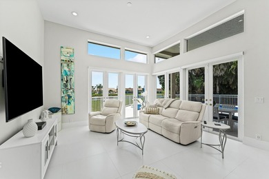 Experience modern luxury in this stunningly renovated 4-bedroom - photo 21