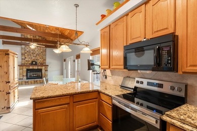 BEAUTIFULLY LANDSCAPED HOME ON 4 LOTS AT THE HEART OF THE LAKE - photo 23