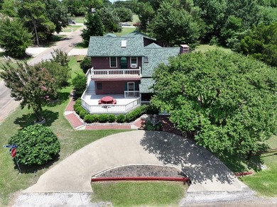 BEAUTIFULLY LANDSCAPED HOME ON 4 LOTS AT THE HEART OF THE LAKE - photo 30