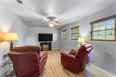 BEAUTIFULLY LANDSCAPED HOME ON 4 LOTS AT THE HEART OF THE LAKE - photo 33