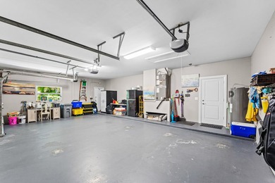 Experience modern luxury in this stunningly renovated 4-bedroom - photo 39