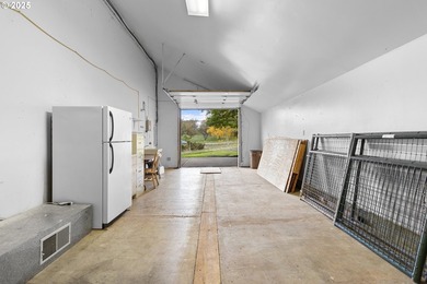 Oregon Vineyard Property is pleased to present this historically - photo 40