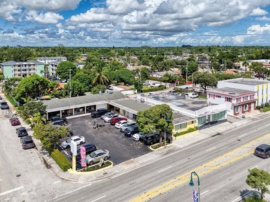 Owner Financing Availablemercial plaza on main thoroughfare in - photo 2