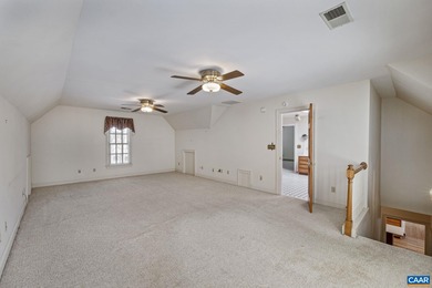 Great location in Glenmore. End of the cul de sac with a - photo 20