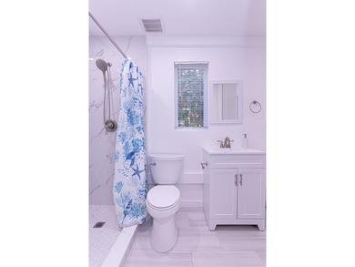 Welcome to your private home in West Palm Beach! This stunning - photo 21