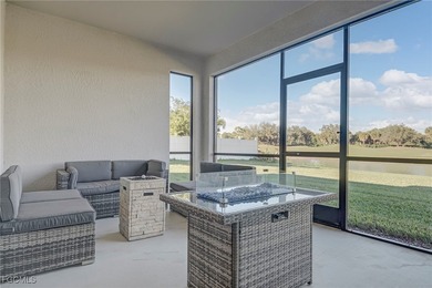 Elegant and expansive, this refined residence offers 3 bedrooms - photo 25