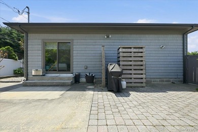 Welcome to 18 Clark Street Long Beach This home is located on - photo 28