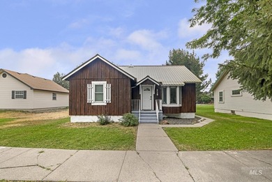 Very clean 3-bedroom, 1-bath home in a quiet neighborhood near - photo 30