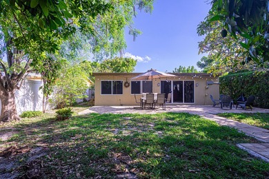 Welcome to your private home in West Palm Beach! This stunning - photo 31