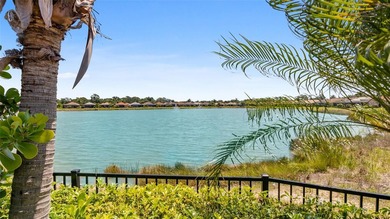 Welcome to this beautifully designed Tuscan-style Bayport villa - photo 33