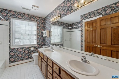 Great location in Glenmore. End of the cul de sac with a - photo 35